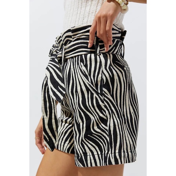 NWOT Joe’s Jeans Zebra Paperbag Shorts - Picture 5 of 6
